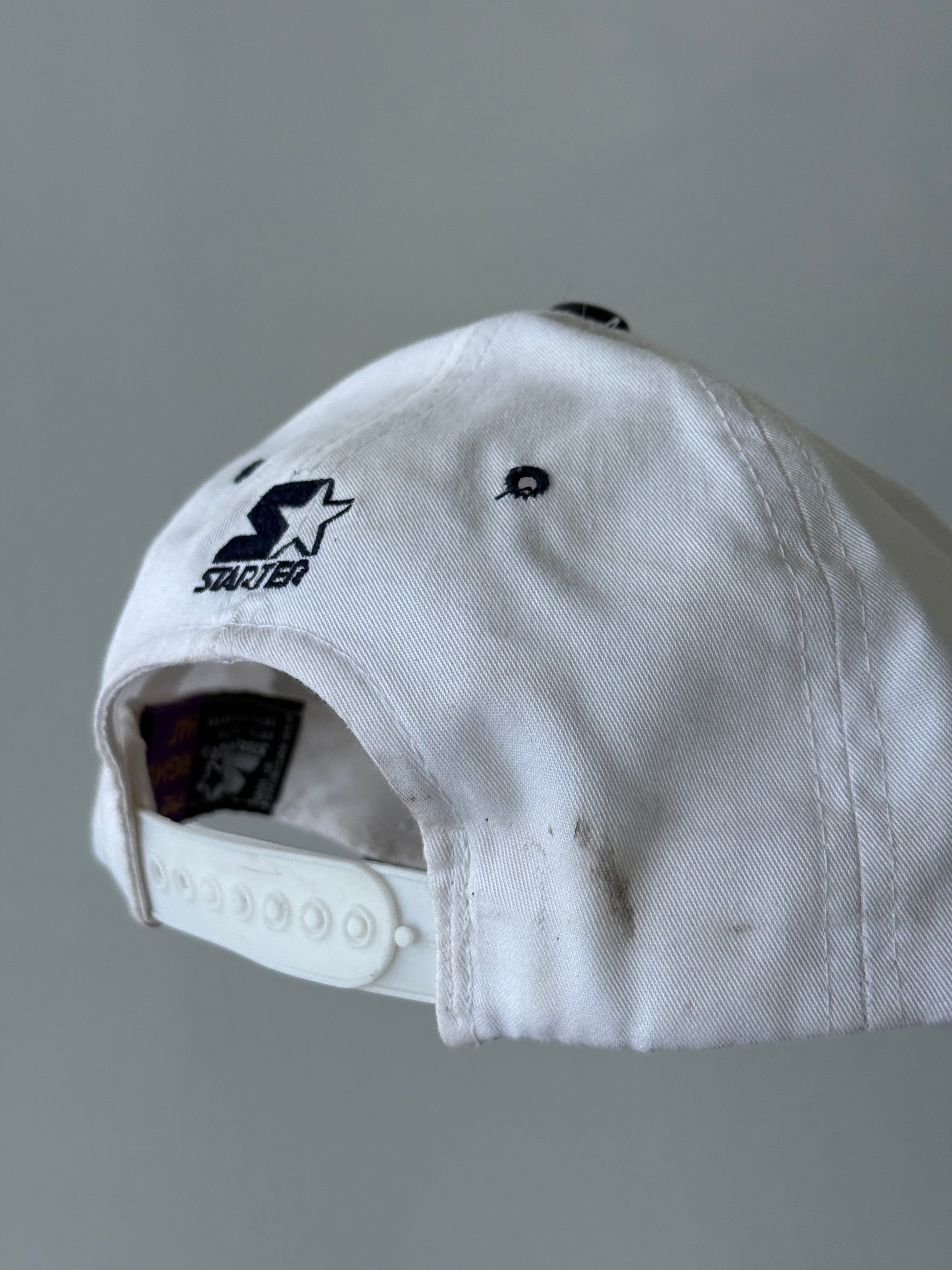 White / Navy Starter MLB World Series Champions 90's Vintage SnapBack Trucker Ca