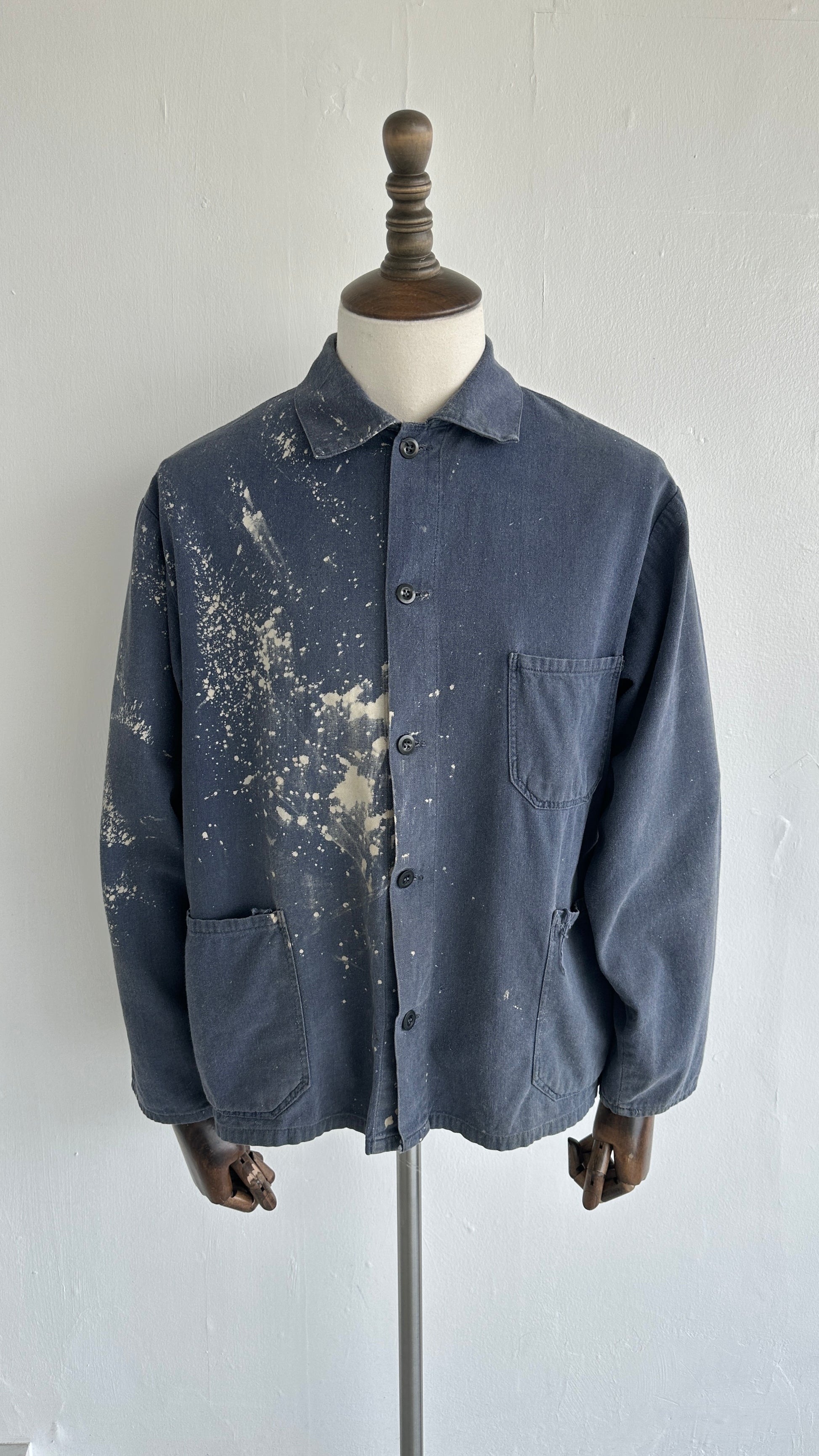 Thrashed Blue French Vintage Workwear Chore Jacket CH362 - Medium